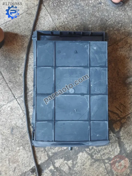 Ford connect sag arka koltuk alt rafi