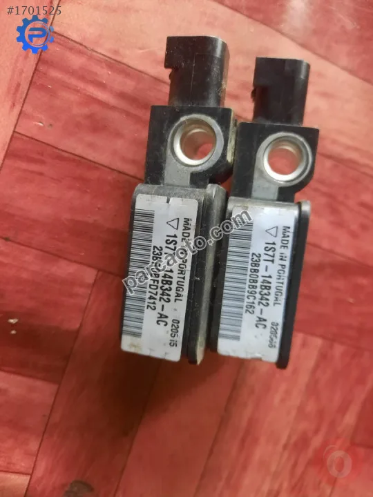 2001. 2005 ford mondeo orta direk darbe sensörü sag sol