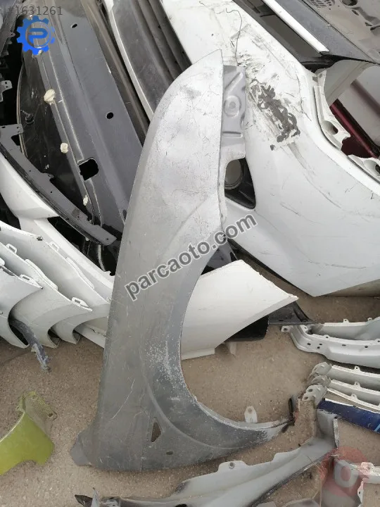 Ford Mondeo Sağ Ön Çamurluk
