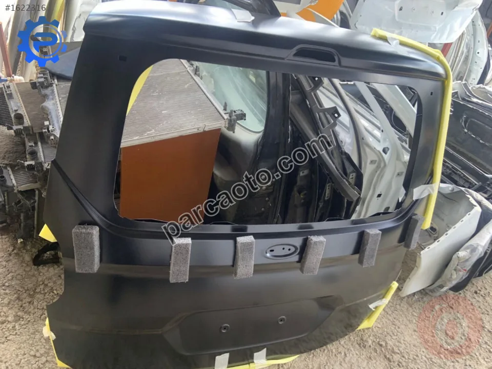 Ford Tourneo Courier Arka Bagaj Kapısı