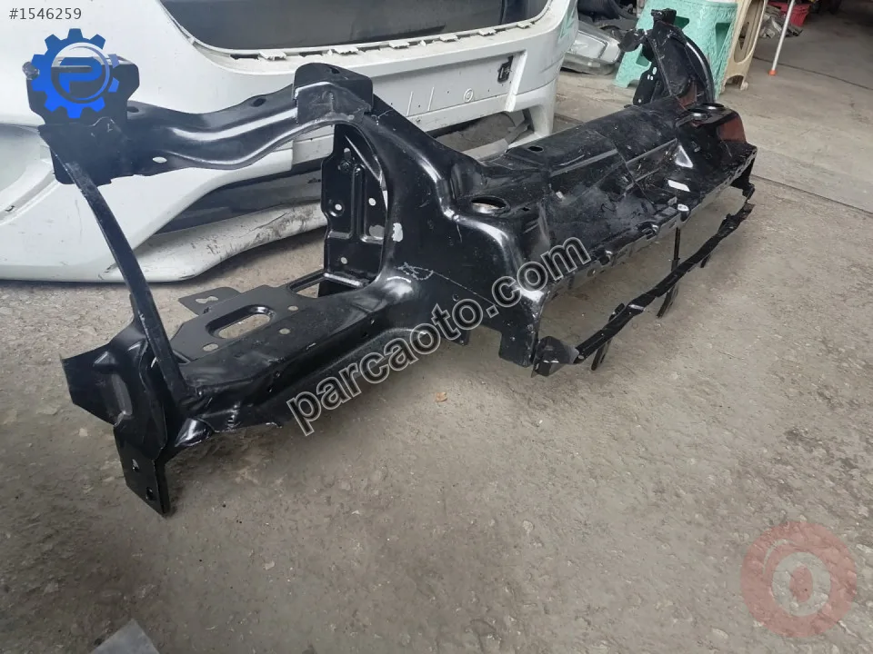 Ford Tourneo Connect Ön Panel 2005-2013