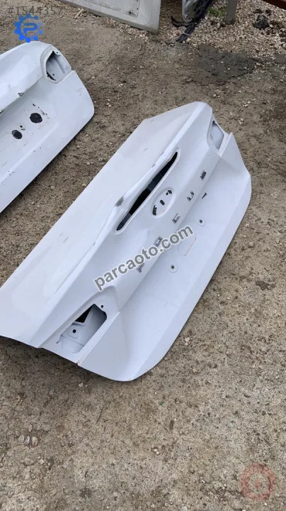 2019 2021 ford focus  bagaj kapağı