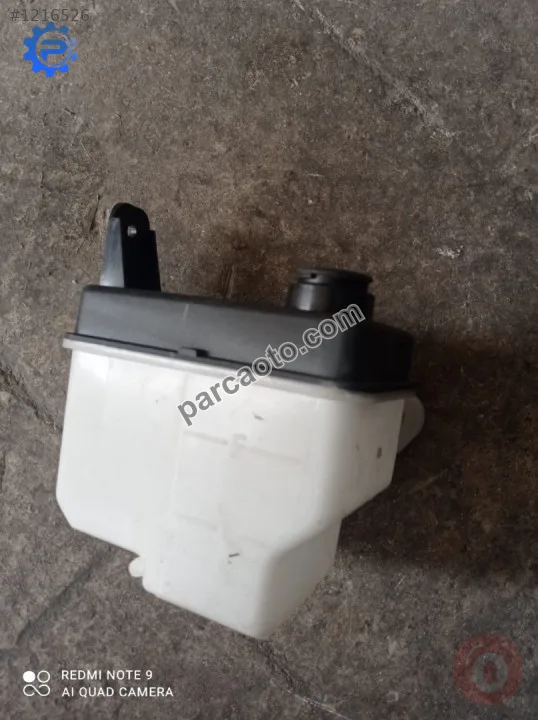 Hyundai Accent Yedek Su Deposu - Adana Seyhan
