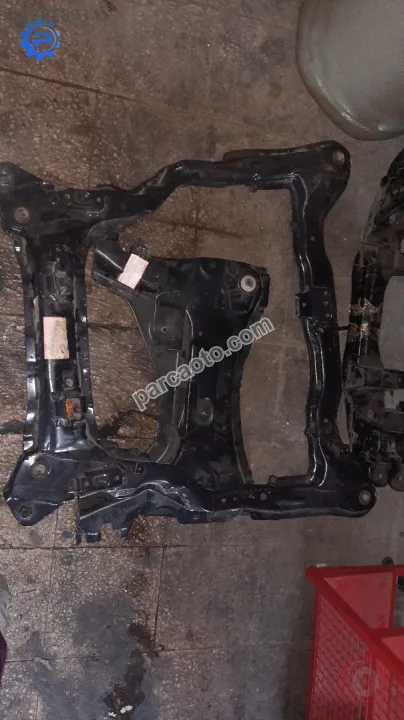 Kia cerato motor alt travez