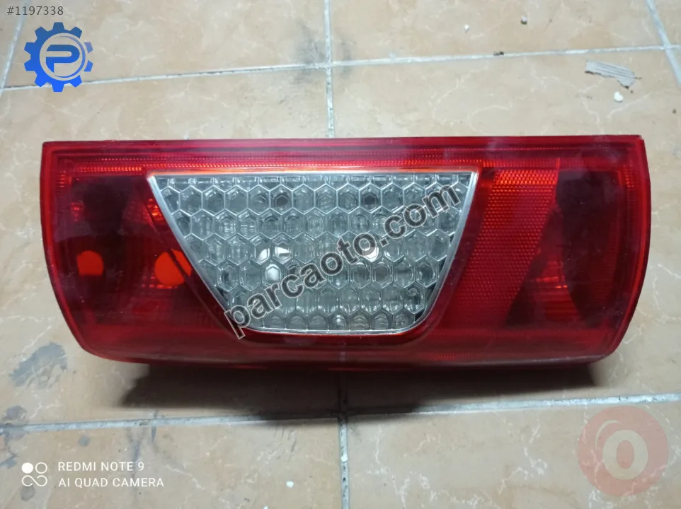 Ford cournet sol arka stop