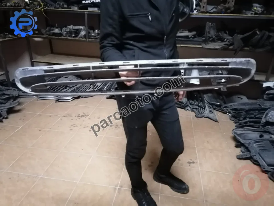 Ford Mondeo Tampon Izgarası - Adana Seyhan