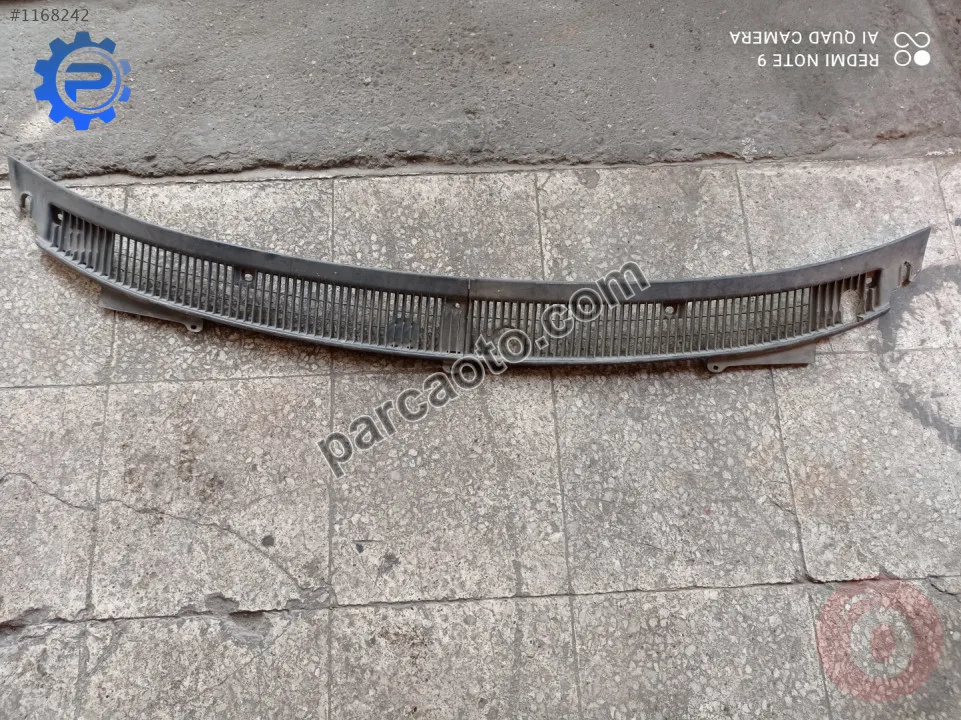 Suzuki Swift Ön Cam Izgarası - Adana Seyhan