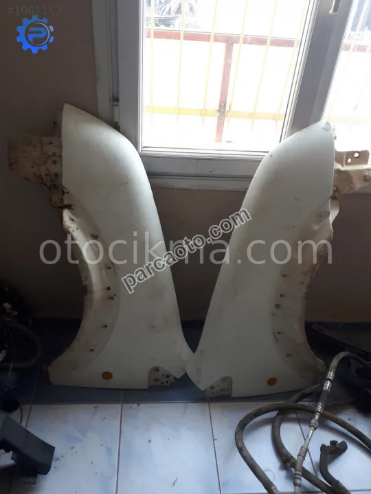 FORD CONNCET sag sol Camurluk cikma temiz