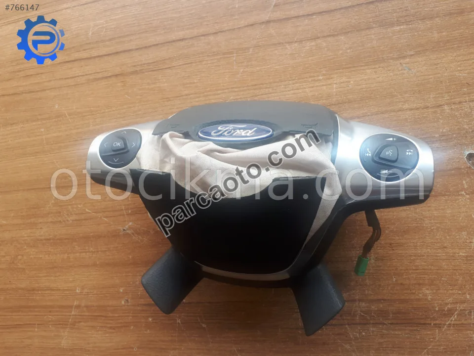 Focus 3 sol airbag titanyum