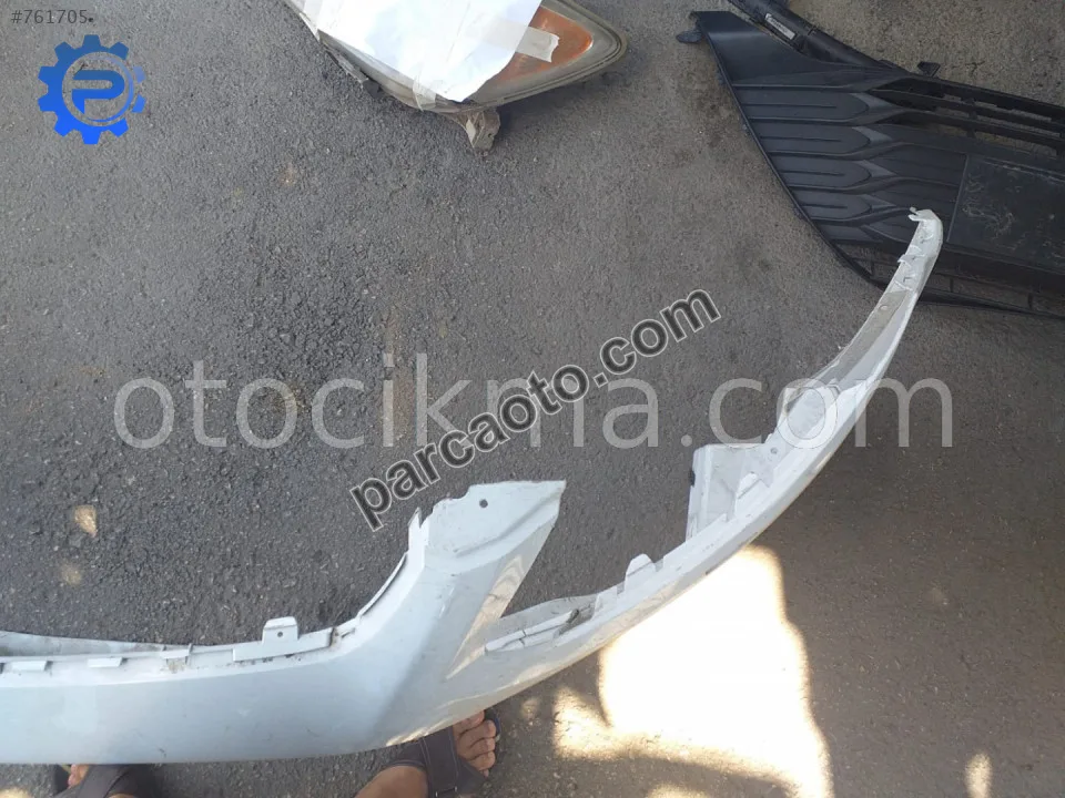 Ford C-Max Tampon Ön - Adana Seyhan