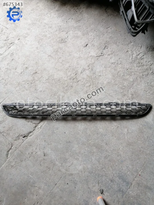 Hyundai santa fe çıkma orta Izgara