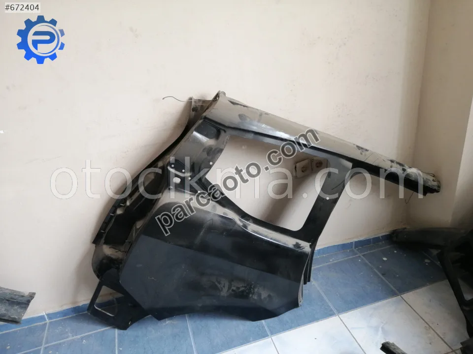 Peugeot 5008 çıkma Arka Sağ Çamurluk