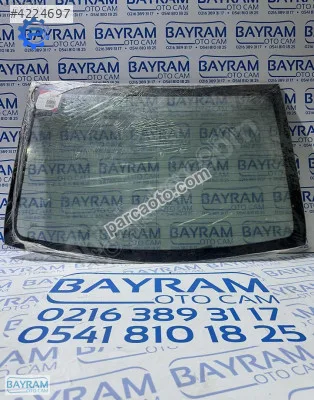 Toyota Avensis Cam Arka - İstanbul Anadolu Kartal