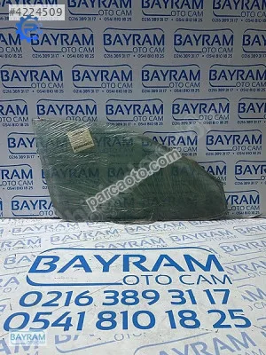 Audi a4 ön kapı camı sağ 94-