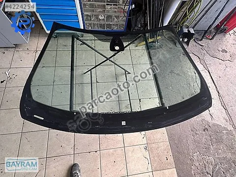 Renault megane 4 çıkma cam