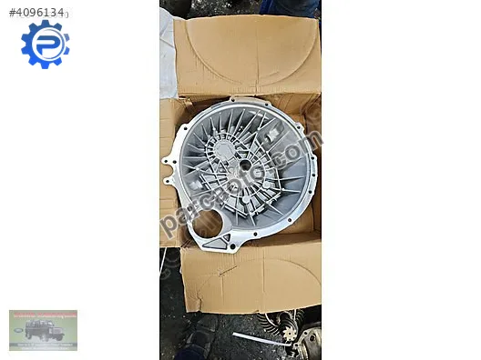 Isuzu Isuzu NPR75 Ön Muhafaza Miili Şanzuman