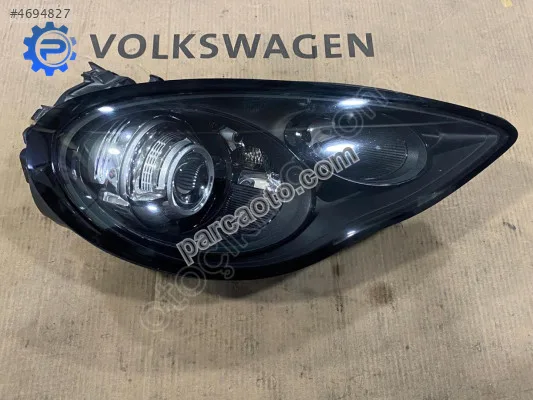 Panamera 2010-2014 model sağ far sökme hatasız 97063198400