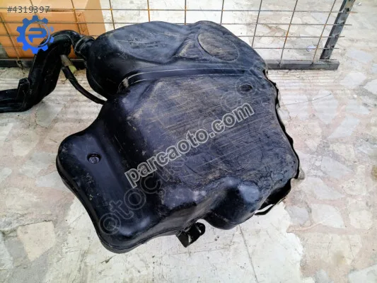 Volkswagen golf v 2005-2009 1.6 yakıt deposu  sokme orjınal benzı