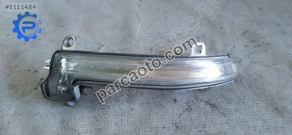 BMW 3 Serisi Ayna Sinyali - İstanbul Anadolu Ataşehir