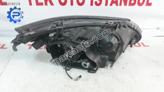 BMW 5 Serisi Far - İstanbul Anadolu Ataşehir