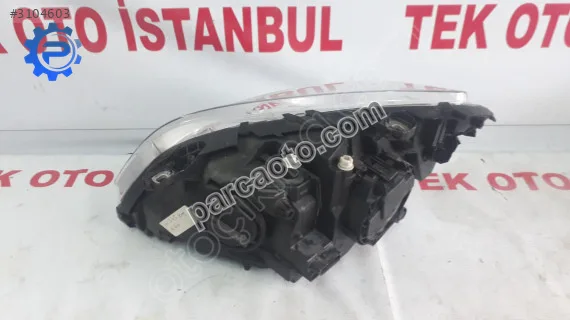 Mercedes B Serisi Far - İstanbul Anadolu Ataşehir