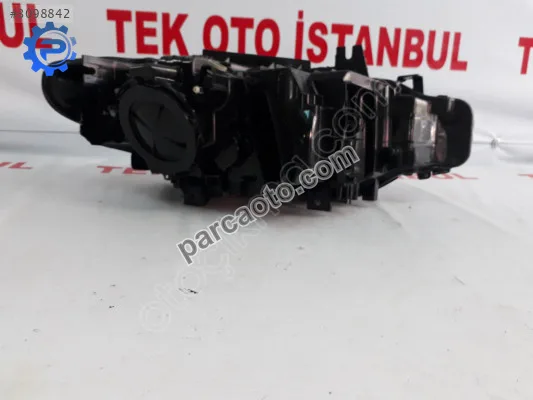 BMW 3 Serisi Far - İstanbul Anadolu Ataşehir