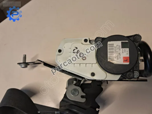 Mercedes E 207 EMNİYET KEMERİ A2078605185