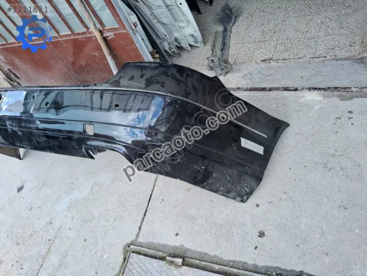 Mercedes E 212 TAMPON ÖN