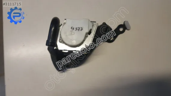 Mercedes c 205 emniyet kemeri arka sağ a2058600685