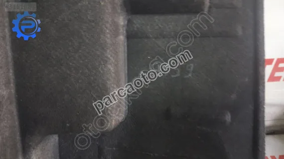 Mercedes c 205 bagaj döşemesi taban a2056941500
