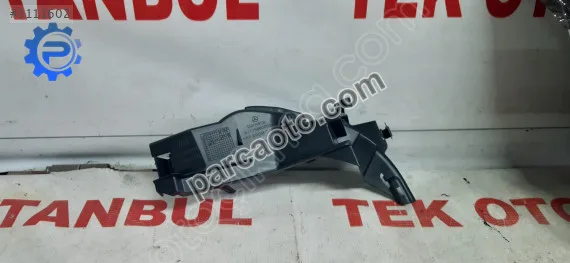 Mercedes cla 117 braket panjur arkası sağ a1178880200