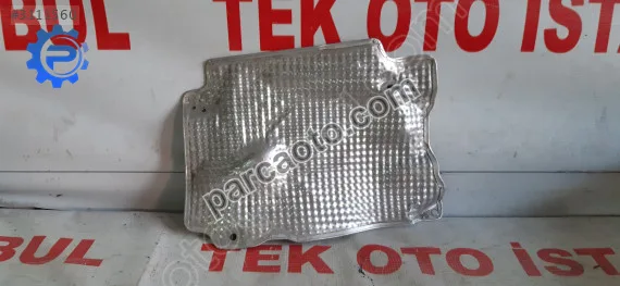 Mercedes c 205 hava filtre muhafazası benzinli