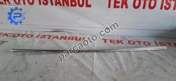Volvo xc60 kapı çıtası sol arka 31371113