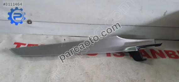 Mercedes c 205 torpido sağ kaplama a2056800571