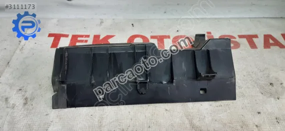 A-b-cla radyatör braketi sağ a2465050230