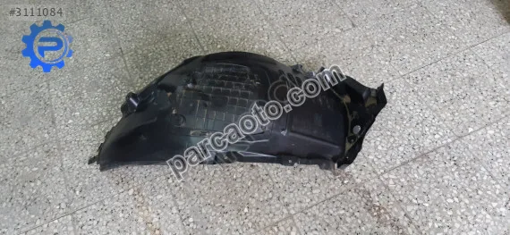 Mercedes c 205 davlumbaz sağ önün önü