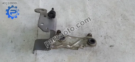 Mercedes c 205 hava filtre ayağı a2740940141