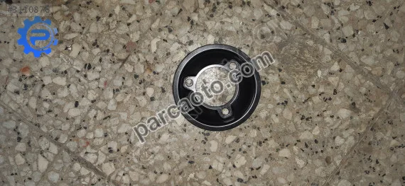 Mercedes c 205 su pompa kasnağı 210511238r