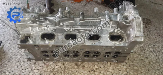 Mercedes c 205 silindir kapağı dolu dizel