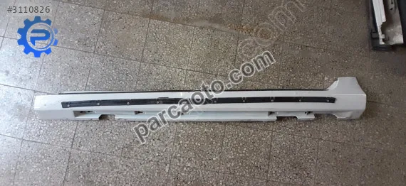 Volvo v60 marşpiyel sol