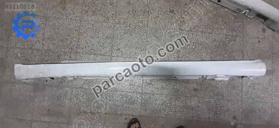 Mercedes c 205 marşpiyel sol hatasız