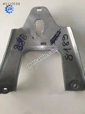 Mercedes c 205 radyatör braketi a2056204100