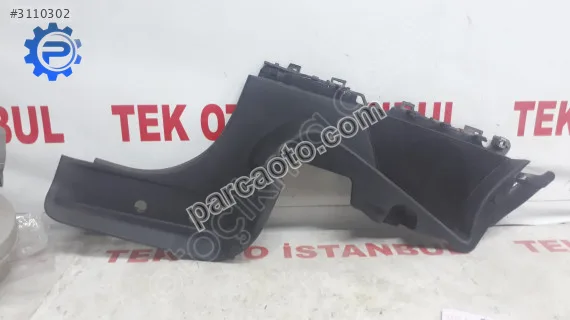 Mercedes E 207 BAKALİT SOL İÇ A2076901425