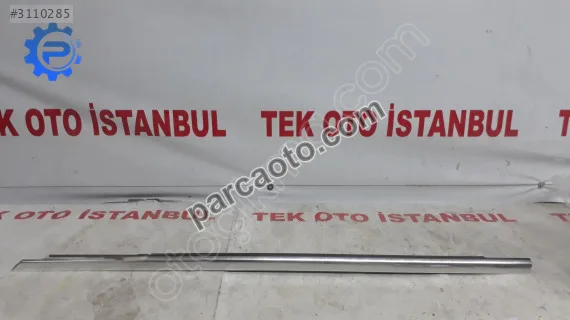 Mercedes c 205 kapı çıtası sol ön dış sıyırıcı nikelaj