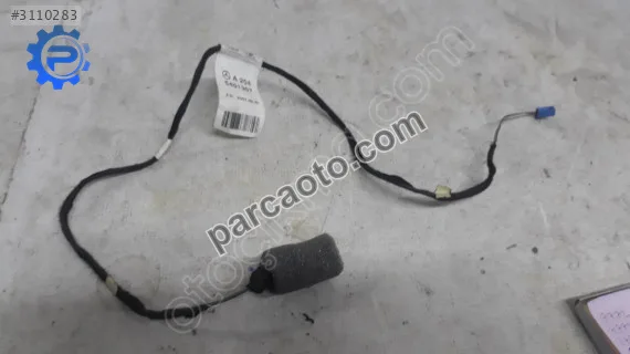 E-c  konsol aydınlatma kablosu a2045401307