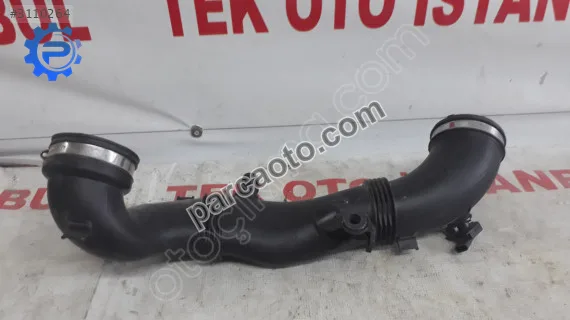 Mercedes c 205 hava giriş hortumu a6260900137