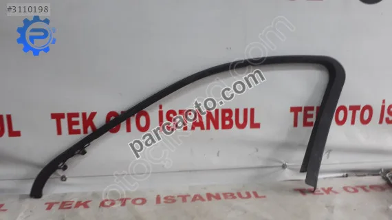Mercedes e 212 bakalit sağ ön kapı iç plastiği a212725027