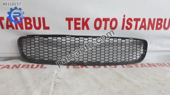 Bmw f11-f12 tampon ızgarası orta m6