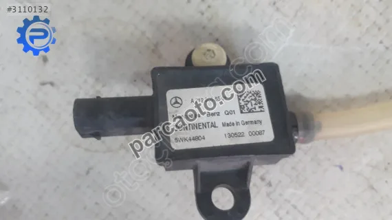 Mercedes E 212 BASINÇ SENSÖRÜ A2129056501