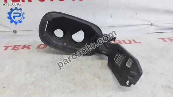 Mercedes c 205 yakıt dolum yuvası dizel a2056308665